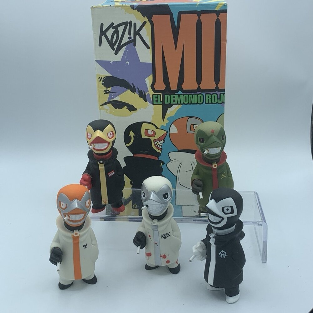 Muttpop Kozik Mini El Demonio Rojo Figures Set - Used, Complete with Box